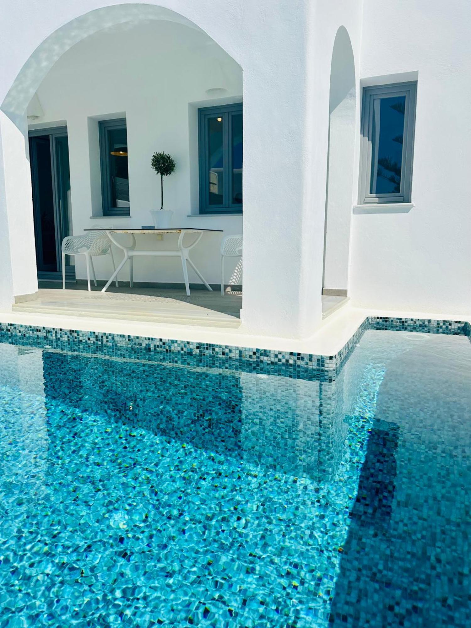White Harmony Suites Megalochori  Bagian luar foto